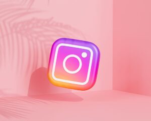 Instagram マーケティングの戦略や手法、成功事例など解説!